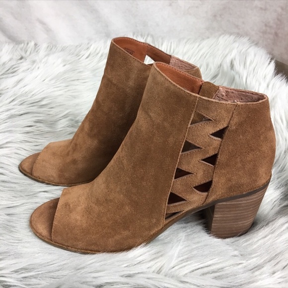 Lucky Brand Shoes - NIB Lucky Brand Leather Suede Booties Kantoah